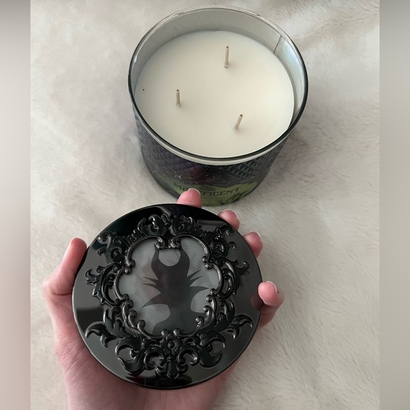 Bath & Body Works Maleficent Candle NEW - Picture 7 of 8